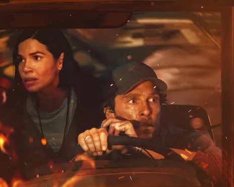 The Lost Bus Critique: America Ferrera Lead Gripping Real-Life Disaster Movie